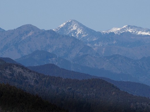 黒法師岳