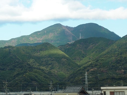 静岡市街より竜爪山