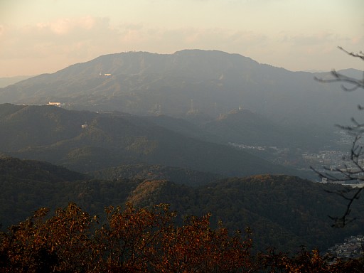 逢坂より比叡山