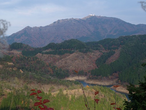 黒川湖より粟鹿山