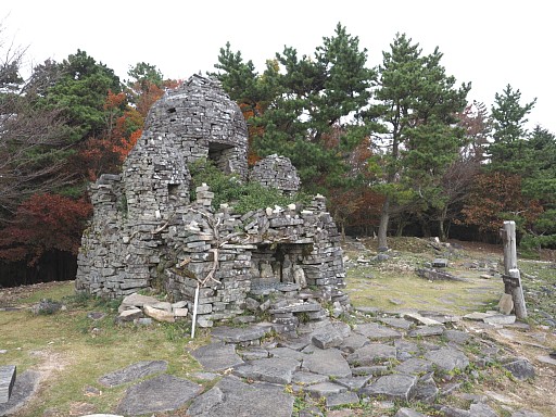 星ヶ城山東峰山頂