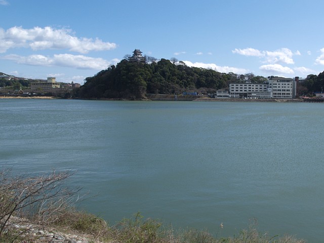 木曽川と犬山城