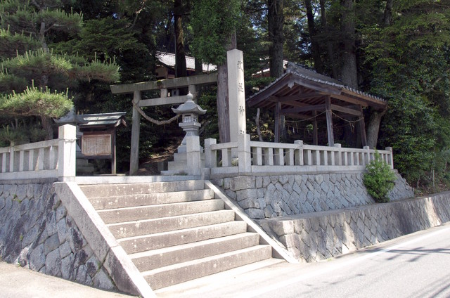 武並神社